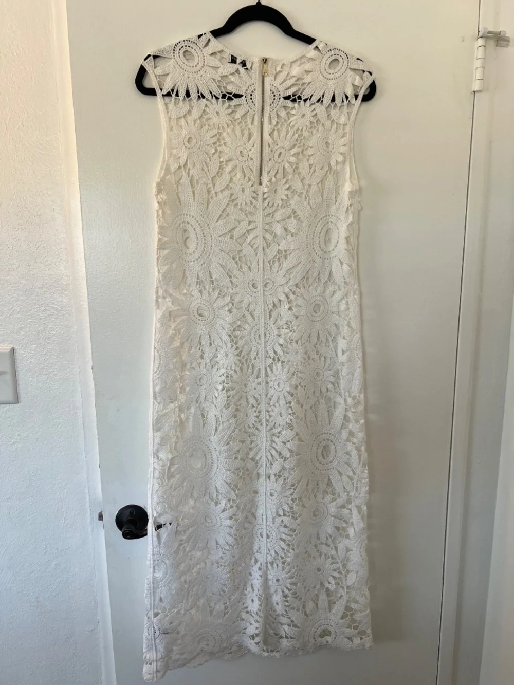 Ted Baker Boho Crochet Old Money Scalloped Midi Dress (3) - Picture 3 of 9